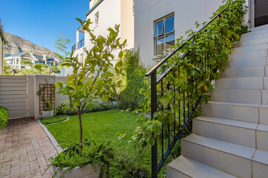 1 Bedroom Property for Sale in Franschhoek Western Cape